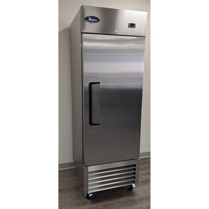 Refrigerador Valpro VP1R-HC de 27" con una puerta, 23 pies cúbicos