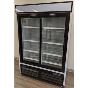 Valpro VP2R-48LHC Refrigerador exhibidor de dos puertas corredizas de vidrio 48 pies cúbicos