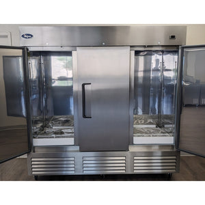 Refrigerador Valpro VP3R-HC de 81" con tres puertas, 72 pies cúbicos