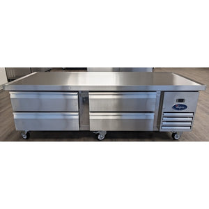 Valpro VPCB-74 Base de chef refrigerada de cuatro cajones de 74"