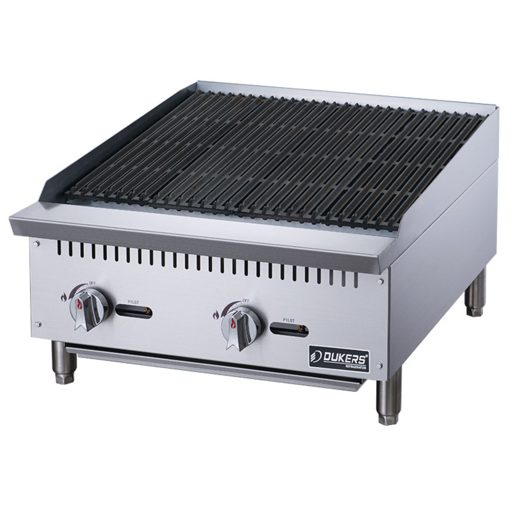 Dukers DCCB24 - Parrilla a gas para mostrador, servicio pesado, 24&quot; Dimensiones: 24&quot; x 28-3/4&quot; x 15-3/8&quot;