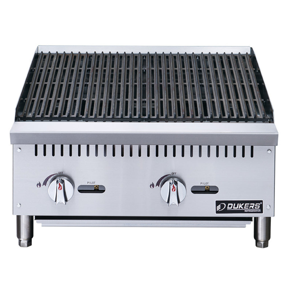 Dukers DCCB24 - Parrilla a gas para mostrador, servicio pesado, 24&quot; Dimensiones: 24&quot; x 28-3/4&quot; x 15-3/8&quot;