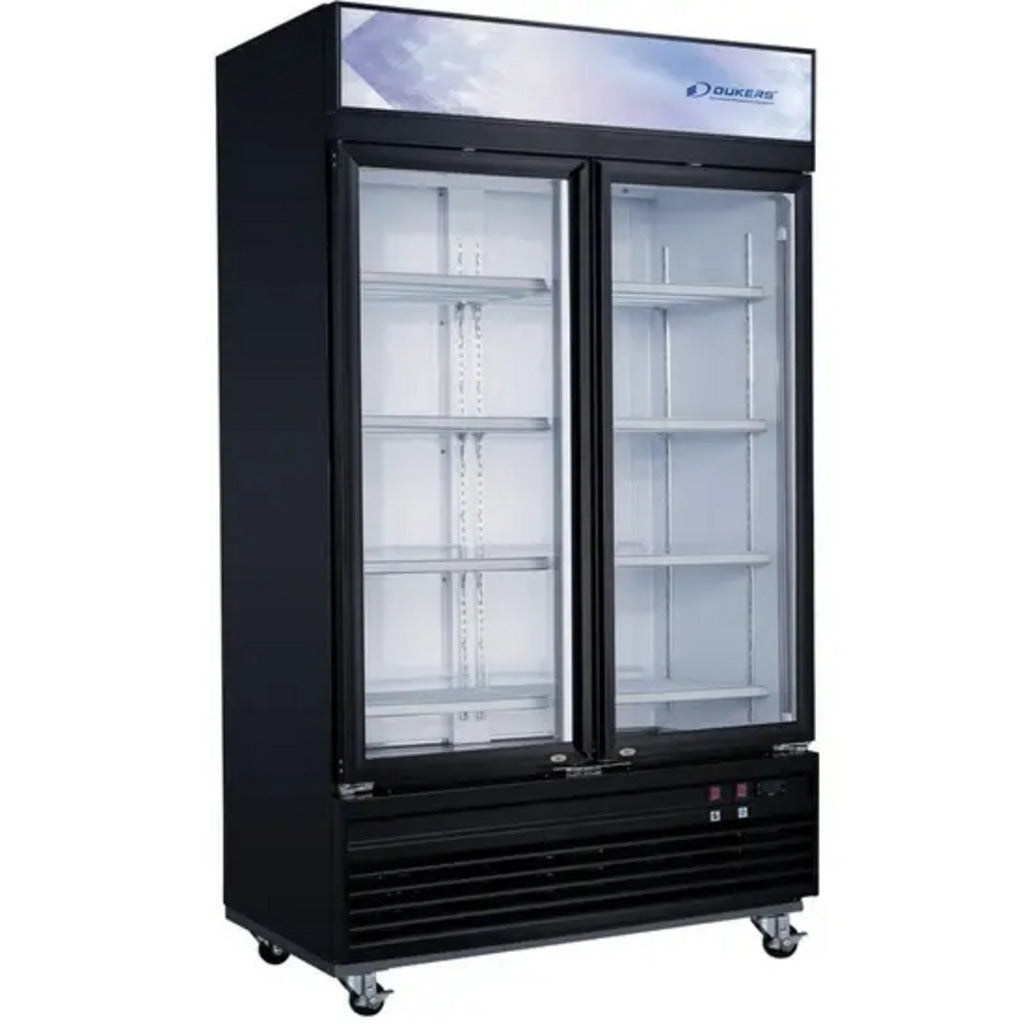 Dukers DSM-32SR Refrigerador exhibidor con dos puertas corredizas de vidrio, 39-3/8&quot; de ancho, 33.4 pies cúbicos
