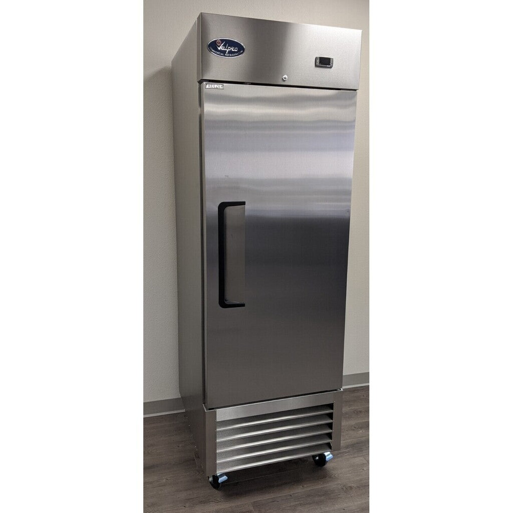 Refrigerador Valpro VP1R-HC de 27&quot; con una puerta, 23 pies cúbicos