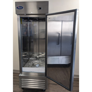 Refrigerador Valpro VP1R-HC de 27" con una puerta, 23 pies cúbicos