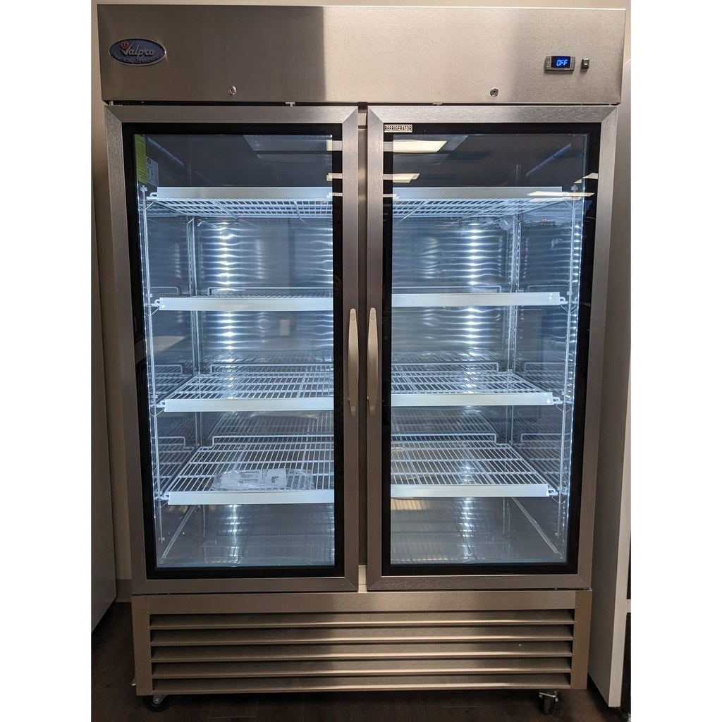 Refrigerador Valpro VP2RG-HC de 54&quot; con dos puertas de vidrio, 49 pies cúbicos
